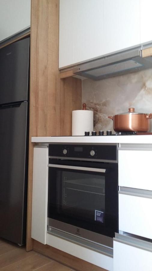 The Sun House Appartement Sarandë Buitenkant foto