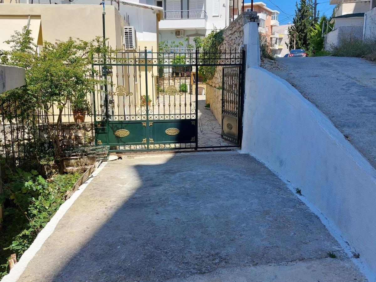 The Sun House Appartement Sarandë Buitenkant foto