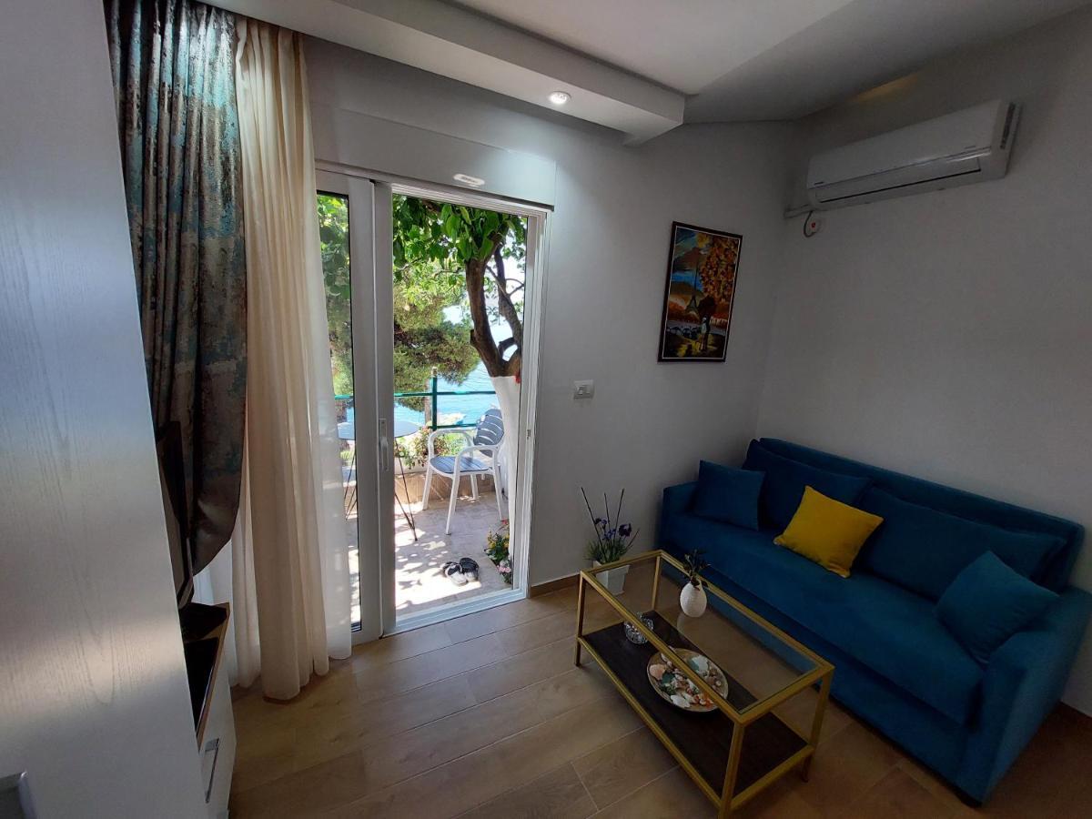 The Sun House Appartement Sarandë Buitenkant foto