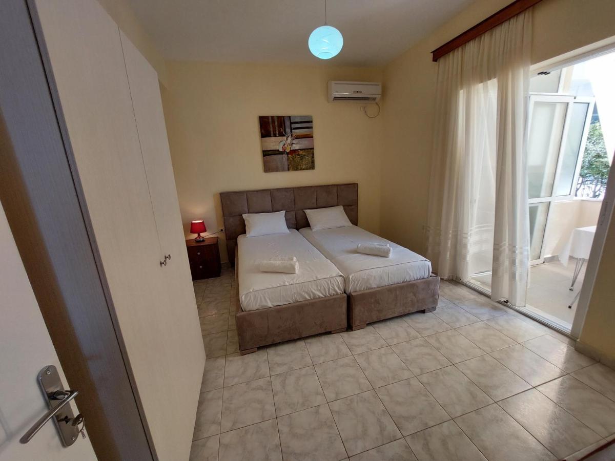 The Sun House Appartement Sarandë Buitenkant foto