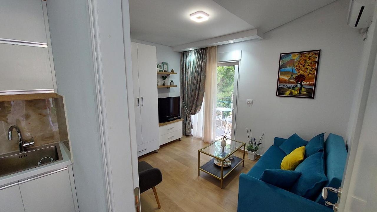 The Sun House Appartement Sarandë Buitenkant foto