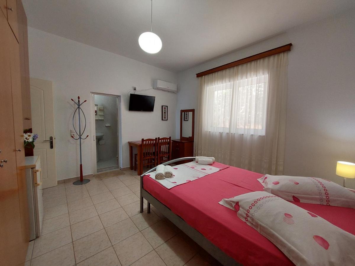 The Sun House Appartement Sarandë Buitenkant foto