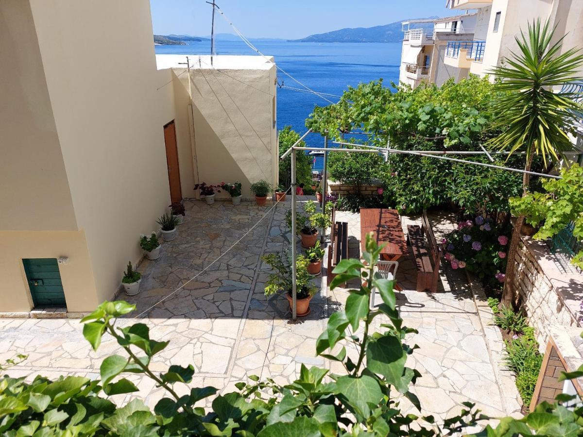 The Sun House Appartement Sarandë Buitenkant foto