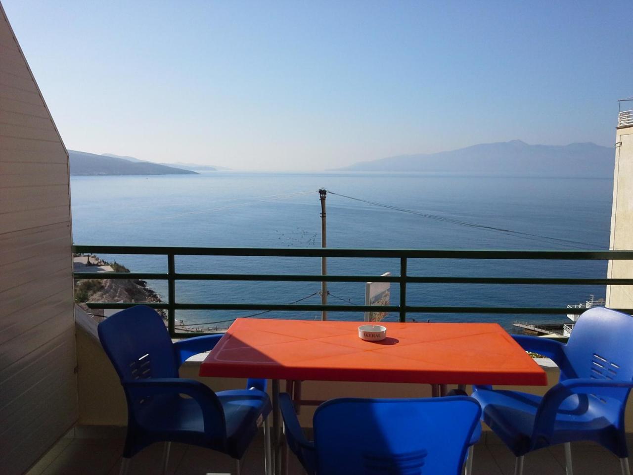 The Sun House Appartement Sarandë Buitenkant foto